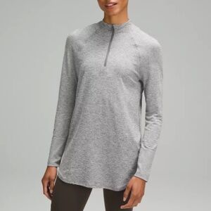 Lululemon Swiftly Relaxed Long-Length half zip, Size 8, Slate/White